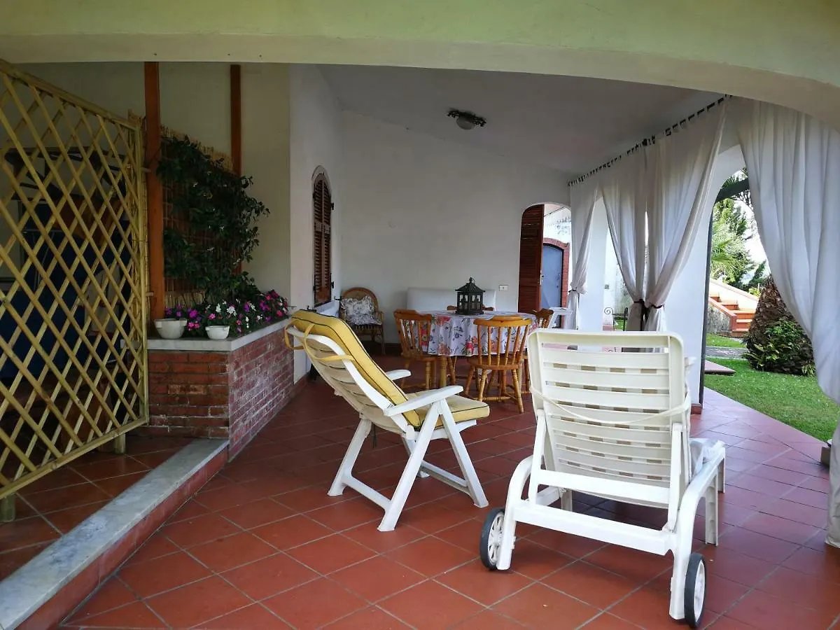 Da Adria al Corvenale - Casa Vacanze Carrara - Villa Italia
